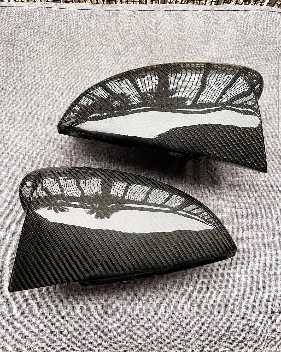 21+ Acura MDX Carbon Fiber Mirror Caps - Image 3